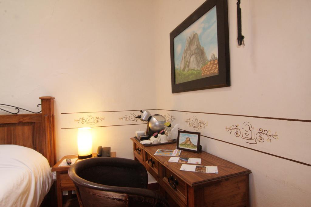 Hotel Villa Del Villar Querétaro Екстериор снимка